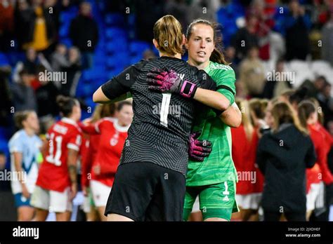 Cardiff Wales 6 September 2022 Goalkeeper Laura Osullivan Of Wales