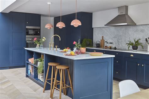 Choose from top contemporary designers & brands, find best ceiling lights, wall lights, pendants & under cabinet lighting at ylighting.com. Best kitchen lighting: the top picks for 2020 to brighten ...