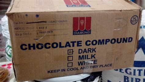 Merk coklat blok yang enak adalah produksi pt freyabadi indotama. Jual Dark Chocolate Compound | Coklat batang Diamond @5kg di lapak Muara sugandawahab