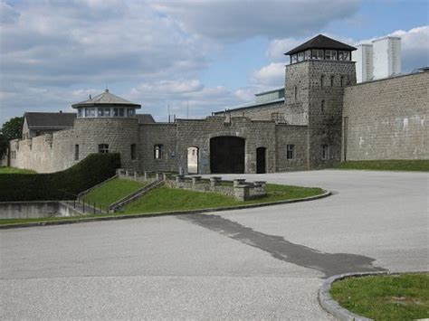 Discover the best of mauthausen so you can plan your trip right. SNIPPITS AND SNAPPITS: THE HELL OF MAUTHAUSEN