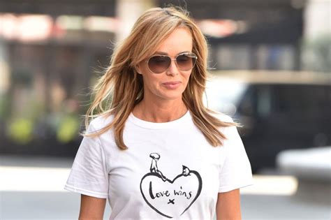 Amanda masturbates on home video. Amanda Holden shows glimpse of her stunning Surrey home ...