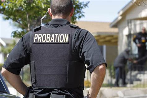 read how to become a probation officer earnmydegree