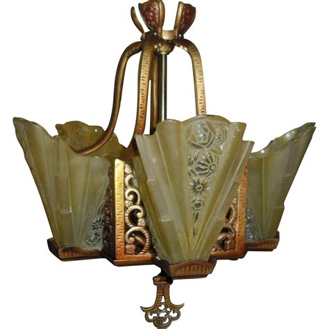 Lightolier Art Deco Slip Shade 5 Light Chandelier From