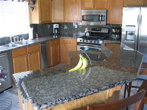 How much does it cost to replace or install kitchen countertops? How Much Is the Average Price of Granite Countertops ...