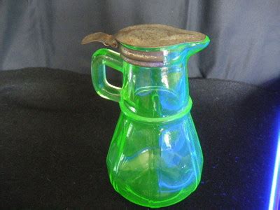 Green Vaseline Depression Glass Syrup Pitcher W Lid Hazel Atlas S