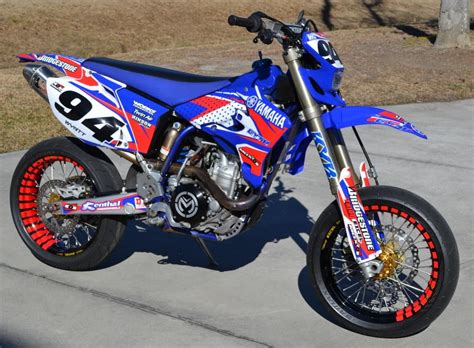 The class of supermoto originated in 1970, as a part of the extreme tv show that allowed riders from different classes to compete with each other, since the. Supermoto - Supermotard | Yamaha supermoto, Motorcross ...