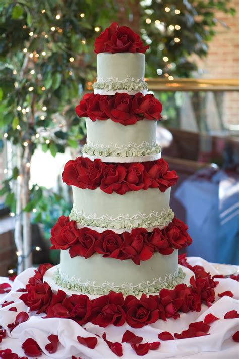 Review Cakes By Carolyn Wedding Cake Red Chocolate Wedding Cake Wedding Cake Flavors