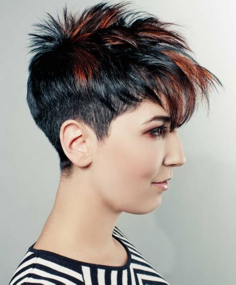 Sammlung von alex • zuletzt aktualisiert: Kurzhaarfrisuren damen frech