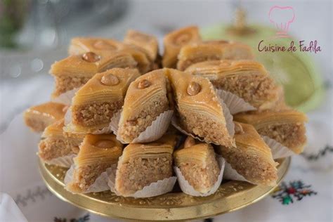 Baklawa Aux Cacahu Tes Algerian Recipes Algerian Food Pastry And
