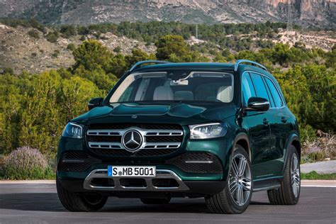 2020 Mercedes Benz Gls Class Suv Review Trims Specs Price New