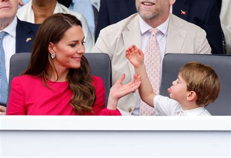 See Photos Of Prince Louis Shushing Kate Middleton At Platinum Jubilee Pageant