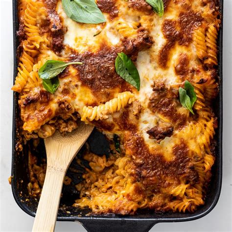 This Rich And Aromatic Bolognese Pasta Bake Is Perfect For Busy