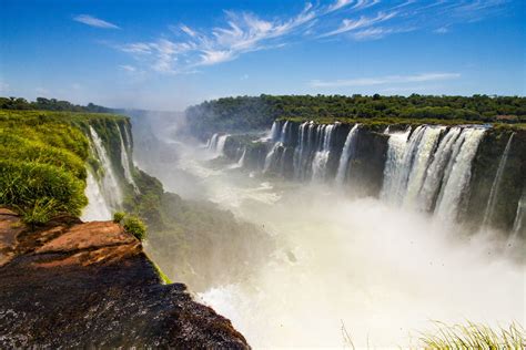 Visiting Iguazu Falls Argentina With Kids Wandering Wagars