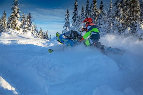 Ski Doo Renegade Backcountry X 850 E Tec 2018 Essai Passion Motoneige Magazine