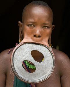 Lip Stretching A Culture Of The Surma Tribe Ibiene Magazine