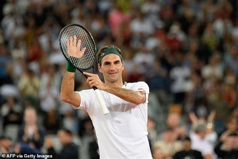 Zyrtare Federeri operohet në gju do të mungojë deri në vitin 2021
