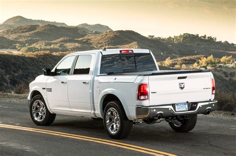 Discover the available 3.0l ecodiesel v6 engine, available 60/40 split doors & more today. 2014 Dodge Ram 1500 EcoDiesel Records Best Fuel Economy Rating