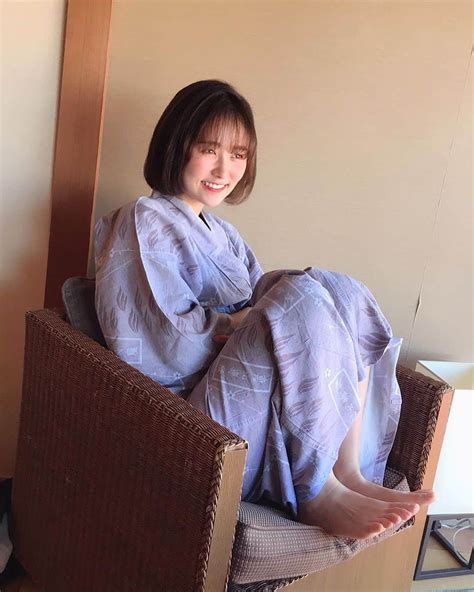 まつきりなさんのインスタグラム写真 まつきりなinstagram 「『家族といる時が一番メス』とリプが来たけど確かにこれはそうだな？」6月18日 21時25分 matsuki rina
