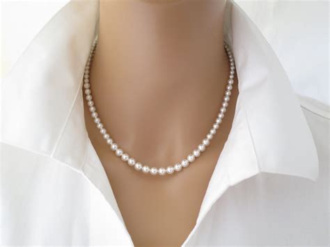 What Is The Meaning Of A Pearl Necklace Blove Jewelry