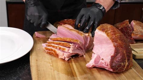 How To Carve A Whole Bone In Ham Youtube Whole Ham Ham Bone Food