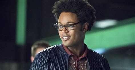 Curtis Holt (Echo Kellum) será o Senhor Incrível em Arrow - Purebreak
