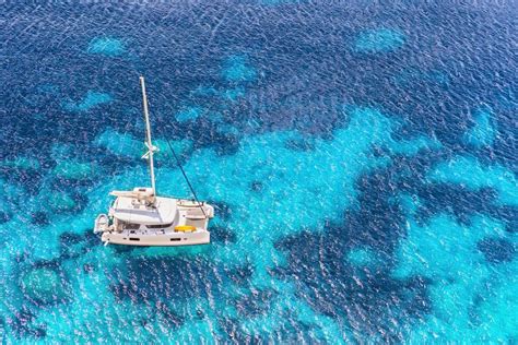 Balade Maritime Catamaran Ou Monocoque Voyage En Beauté