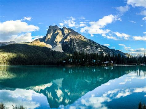 Emerald Lake Yoho National Park British Columbia Canada Wallpaper In