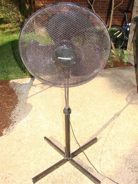 Windmere Oscillating Fan On Stand