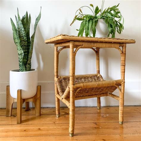 The cane details on each side give this natural brown coffee table stunning artistry, adding interest and appeal to your room. VINTAGE CANE SIDE TABLE WICKER COFFEE TABLE | Coffee ...