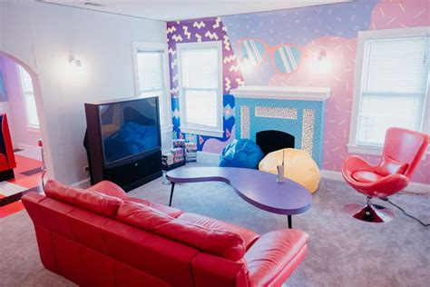 90s Themed Airbnb Joins An 80s Themed Airbnb In Lower Greenville