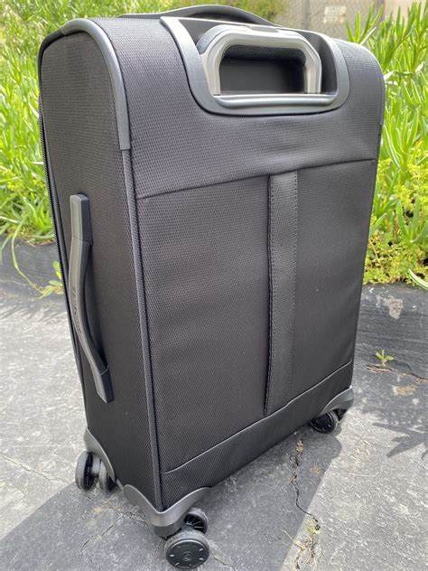 Samsonite Epsilon Nxt Softside Spinner 22 Carry On Luggage Sd Luggage