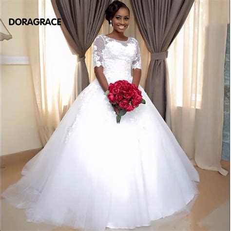 Romantic A Line Wedding Dresses Black Women Lace Up Applique Lace Tulle