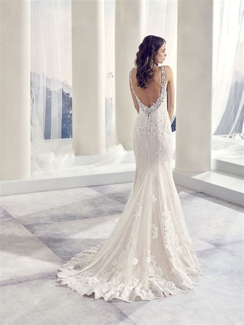Die schönsten styles für die sommerhochzeit bist du bereit für deine unvergessliche sommerhochzeit? Le Papillon by Modeca style Tunis - www.modeca.com ...
