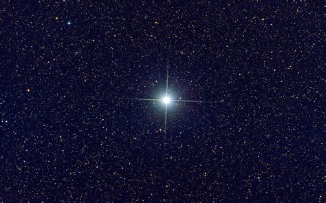 Altair Star The Alpha Aquilae Facts Type Distance Tempreture Size