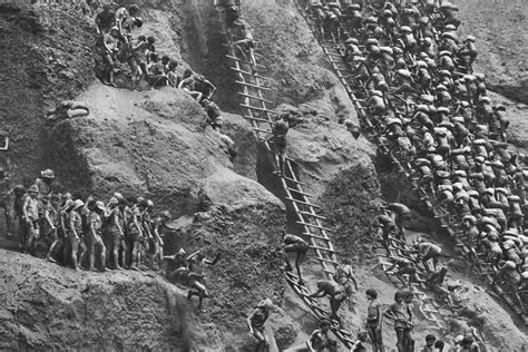 Serra Pelada Sebastião Salgado
