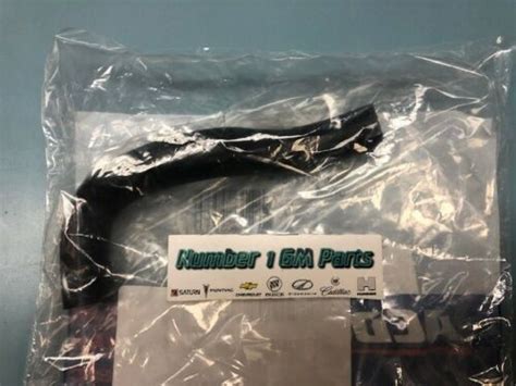 Hoses And Clamps New Genuine Gm 15123628 Pcv Valve Hose Hummer H3