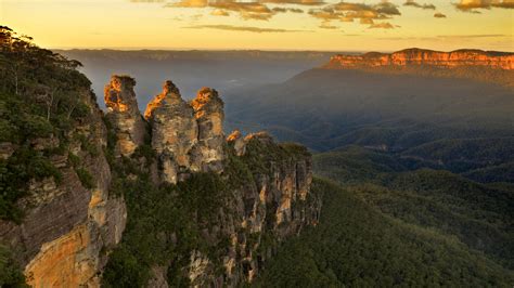Blue Mountains National Park Is The Perfect Day Trip Destination For