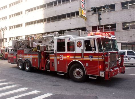 Once upon a time there was a dutch fire fighter who made a radio controlled fire truck. FDNY Tower Ladder 21 | Fdny, Fire trucks, House fire