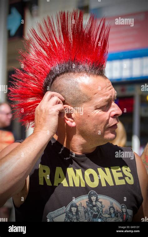 a punk rock rebel rebelling rebellion blackpool festival spike spiked spiky mohican mohawk hair