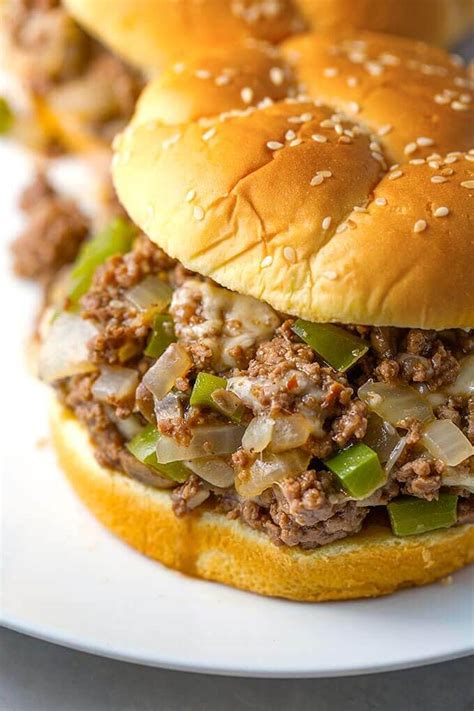 Make this philly cheesesteak sloppy joe recipe today! Philly Cheese Steak Sloppy Joes | Simply Happy Foodie