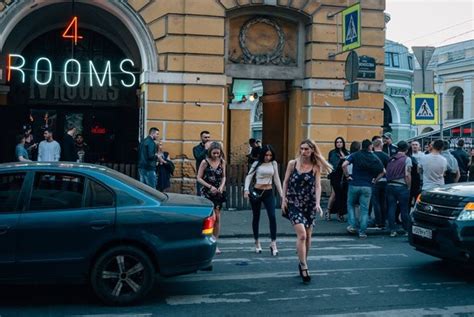 Дикая Думская Что происходит на главной барной улице России