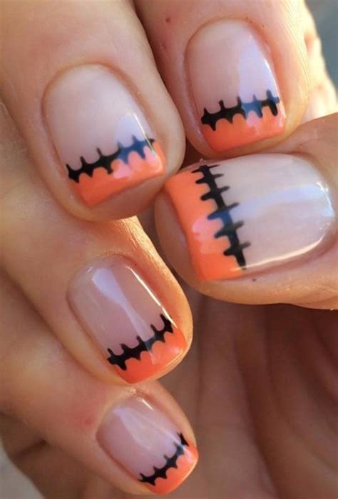 17 Scarily Easy Halloween Nail Art Ideas Halloween Nails Easy Cute