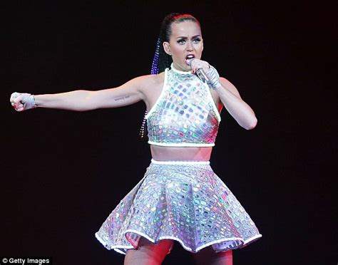 Katy Perry Sings Up A Storm For Her Australian Concert In Sydney