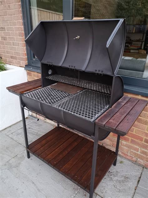 Philip Bull ha añadido una foto de su compra Barbecue design Bbq