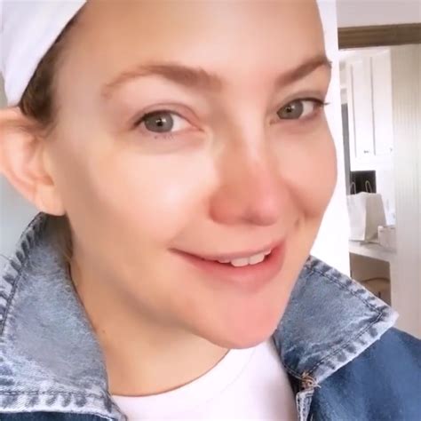 Top 10 Celebrities Without Makeup Pictures