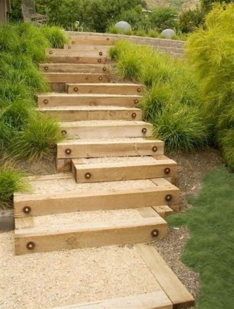 Maybe you would like to learn more about one of these? gartentreppe aus Holz mit sand selber bauen - fresHouse