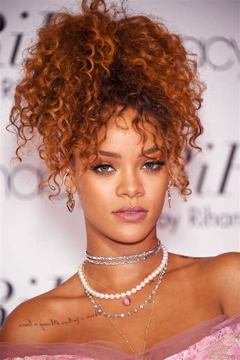 Rihanna's debuts new corkscrew curls at the ama's. 17 Celebrities Who Do Auburn Hair Right | Rihanna ...