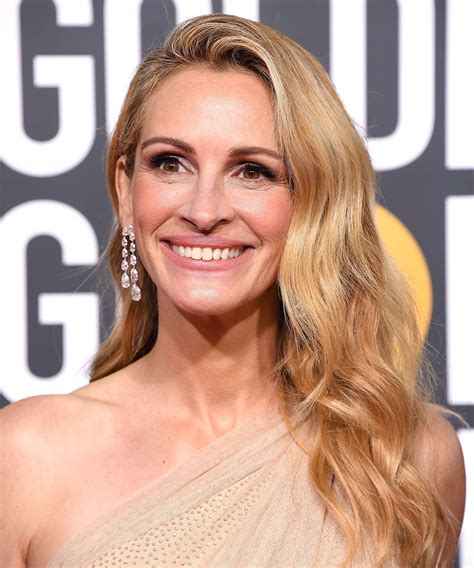Julia Roberts Just Got The Dreamiest Haircut For Spring Refinery29