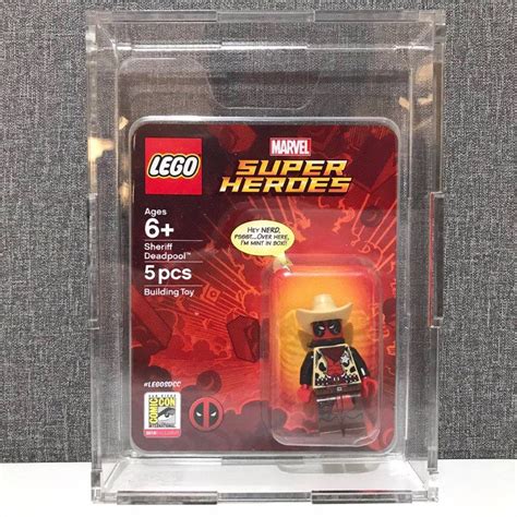 Brick Freak Lego Minifigure Marvel Super Heroes Sheriff Deadpool Sdcc