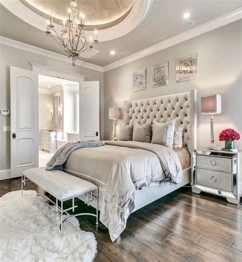 Creating a sophisticated bedroom doesn't have to be time consuming or expensive. 30+ Best Master Bedroom Decor Ideas That Looks Cool ...